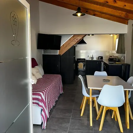 Apart Las Lilas Villa Pehuenia Exterior foto